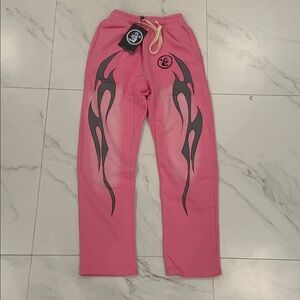 Hellstar Pink Flame Classic Logo Sweatpants / Joggers Pink Mens Size Medium